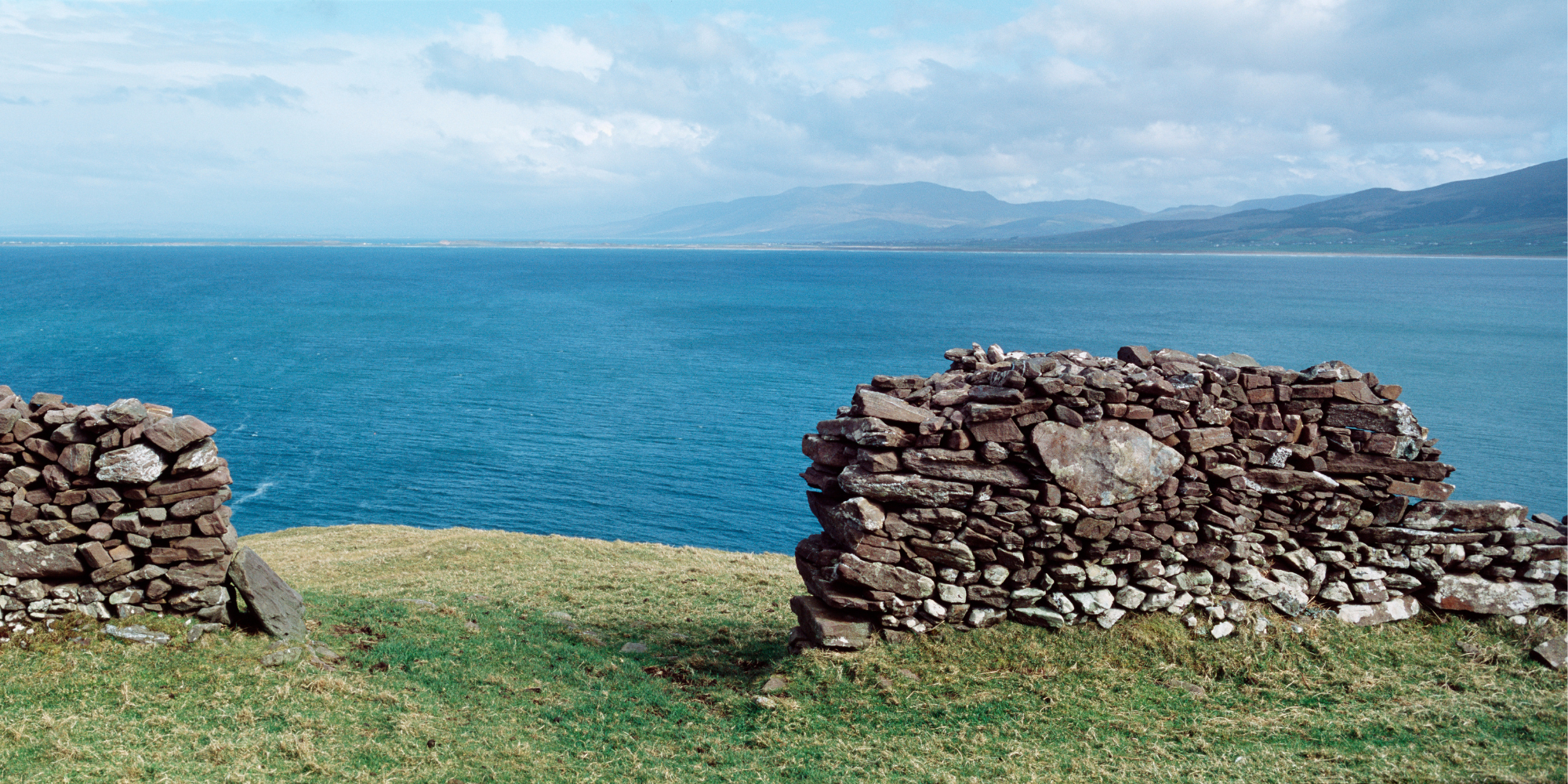 3d Traditional stone wall on Brandon Point