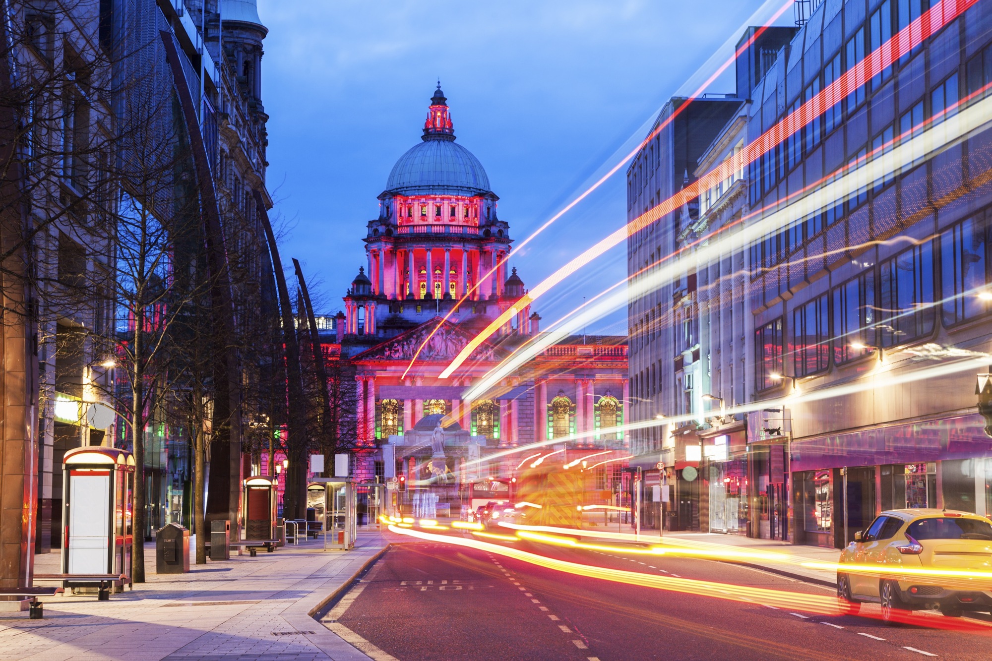 3D - Belfast City Hall illuminated